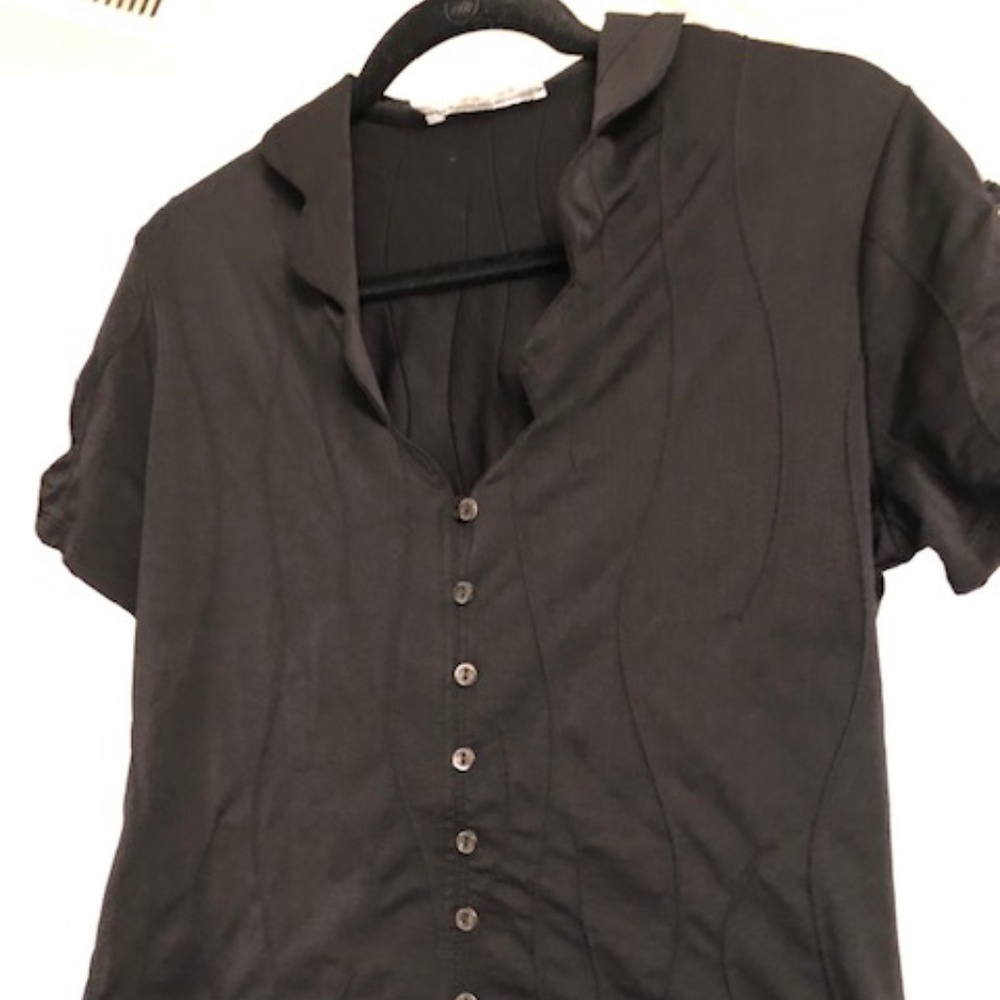 Rayure black form-fitting top, decorative buttons - Picture 5 of 7